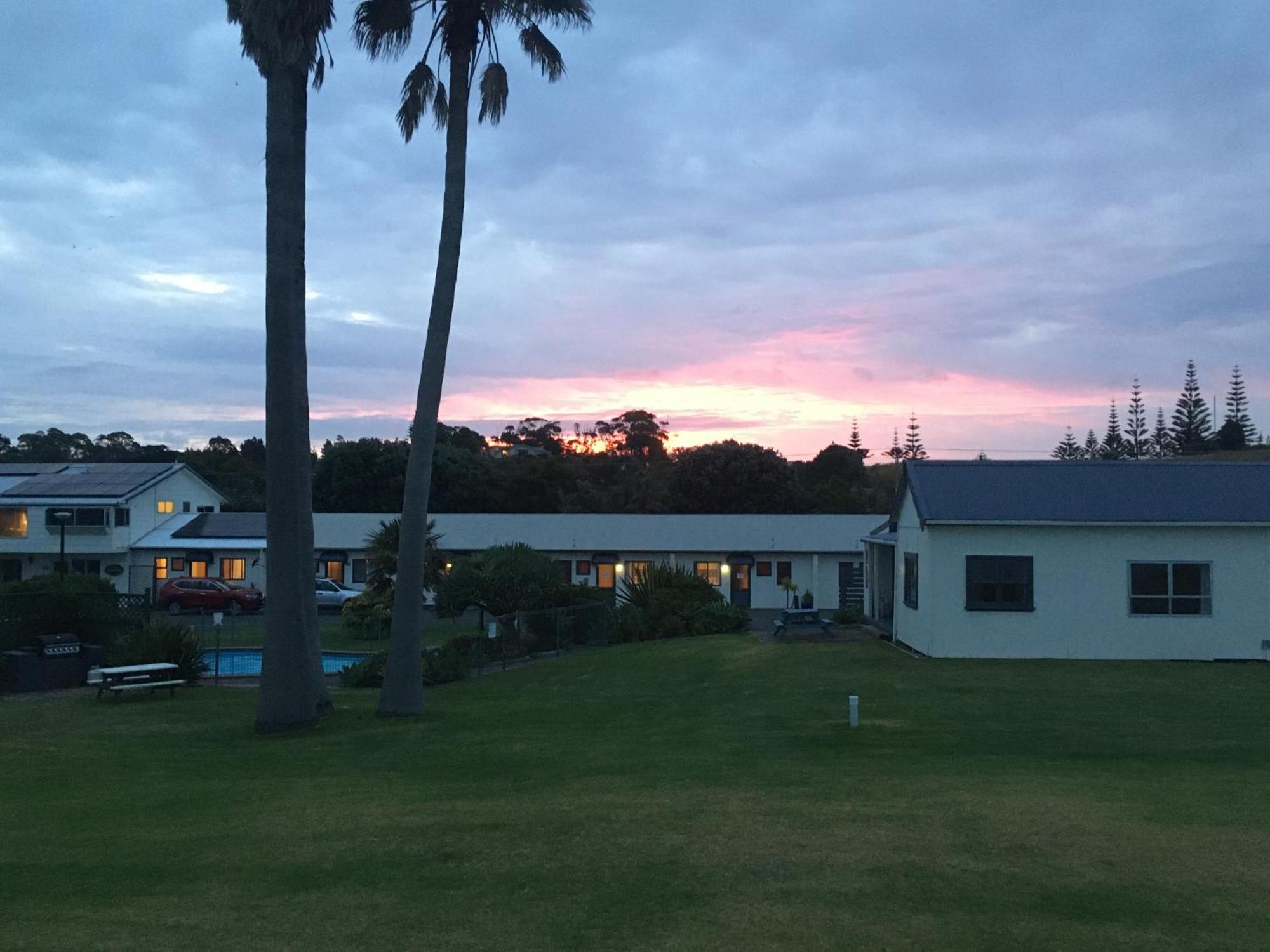 Pukenui Lodge Motel Kültér fotó